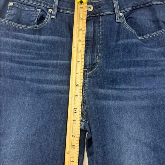 Levi Strauss Signature Mid Rise Bootcut Jeans – Size 14 Short (W32 L30) - Picture 3 of 7